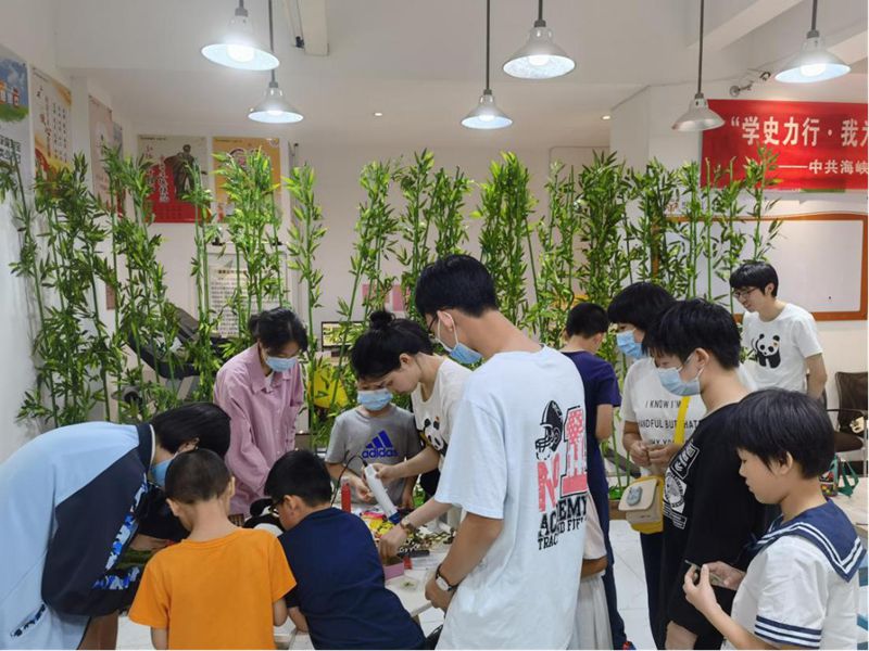 福建本土探秘”系列之“爬行天下”蛇类科普活动   