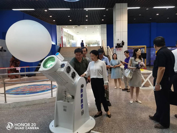 省科协党组成员、副主席鲁伟群一行调研福州市科普工作